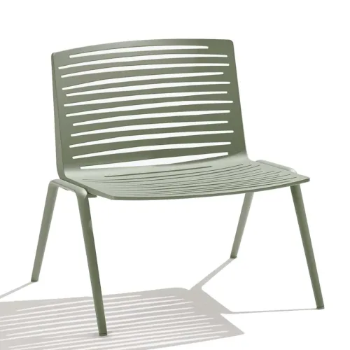 Zebra Lounge Chair Outddor 01